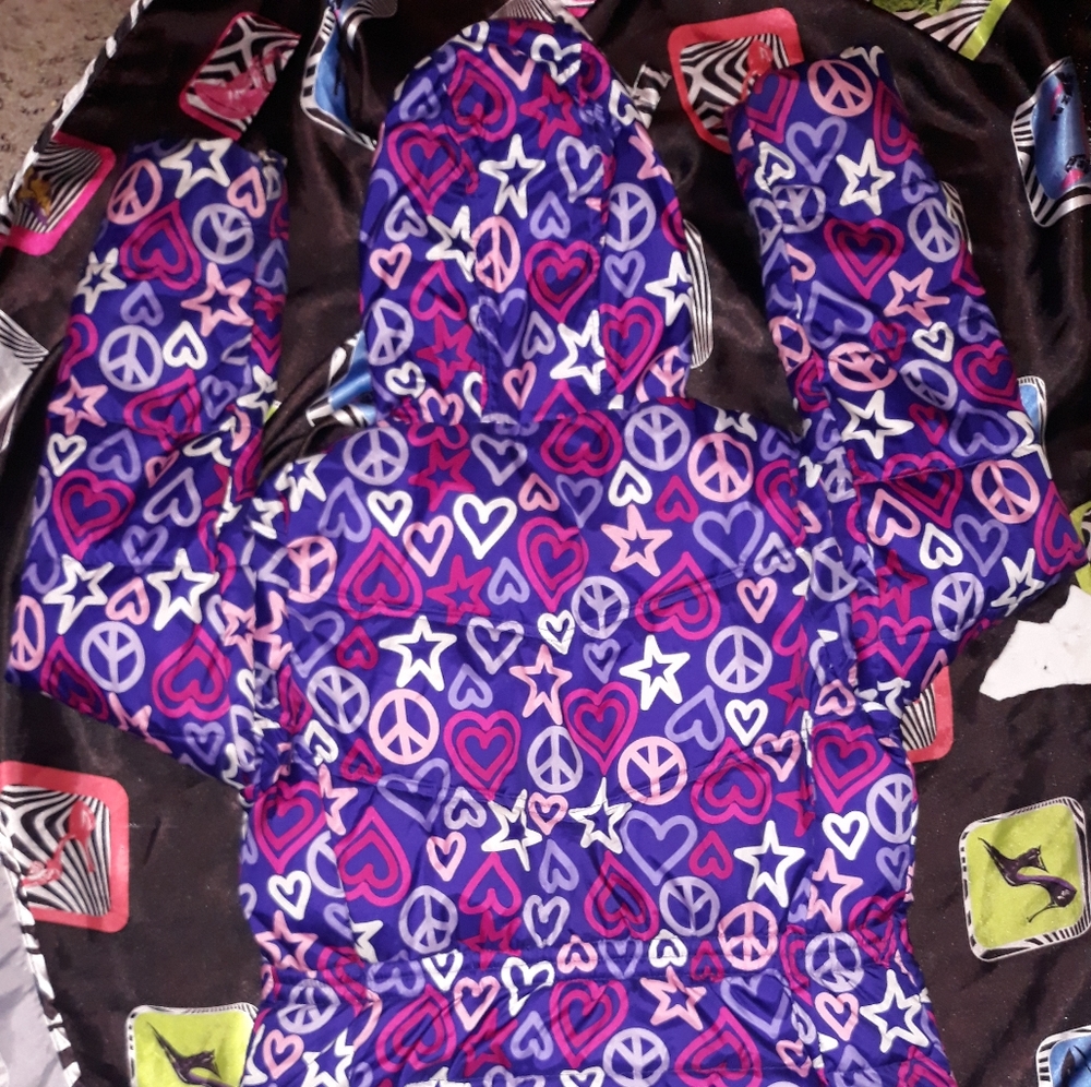 It's a girls thick jacket